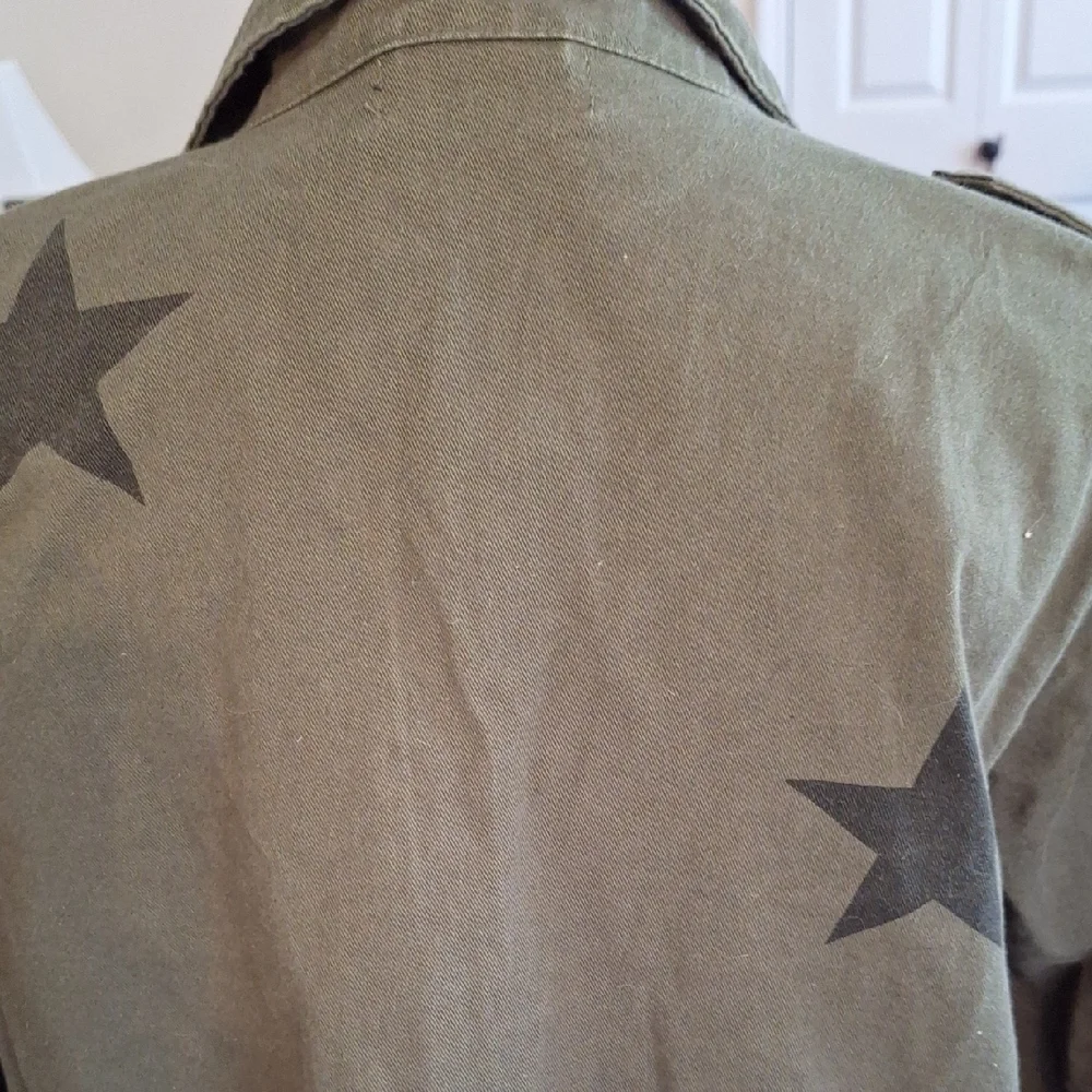 Women's Olive Star-Print Military Field Jacket - Picture 5 of 7